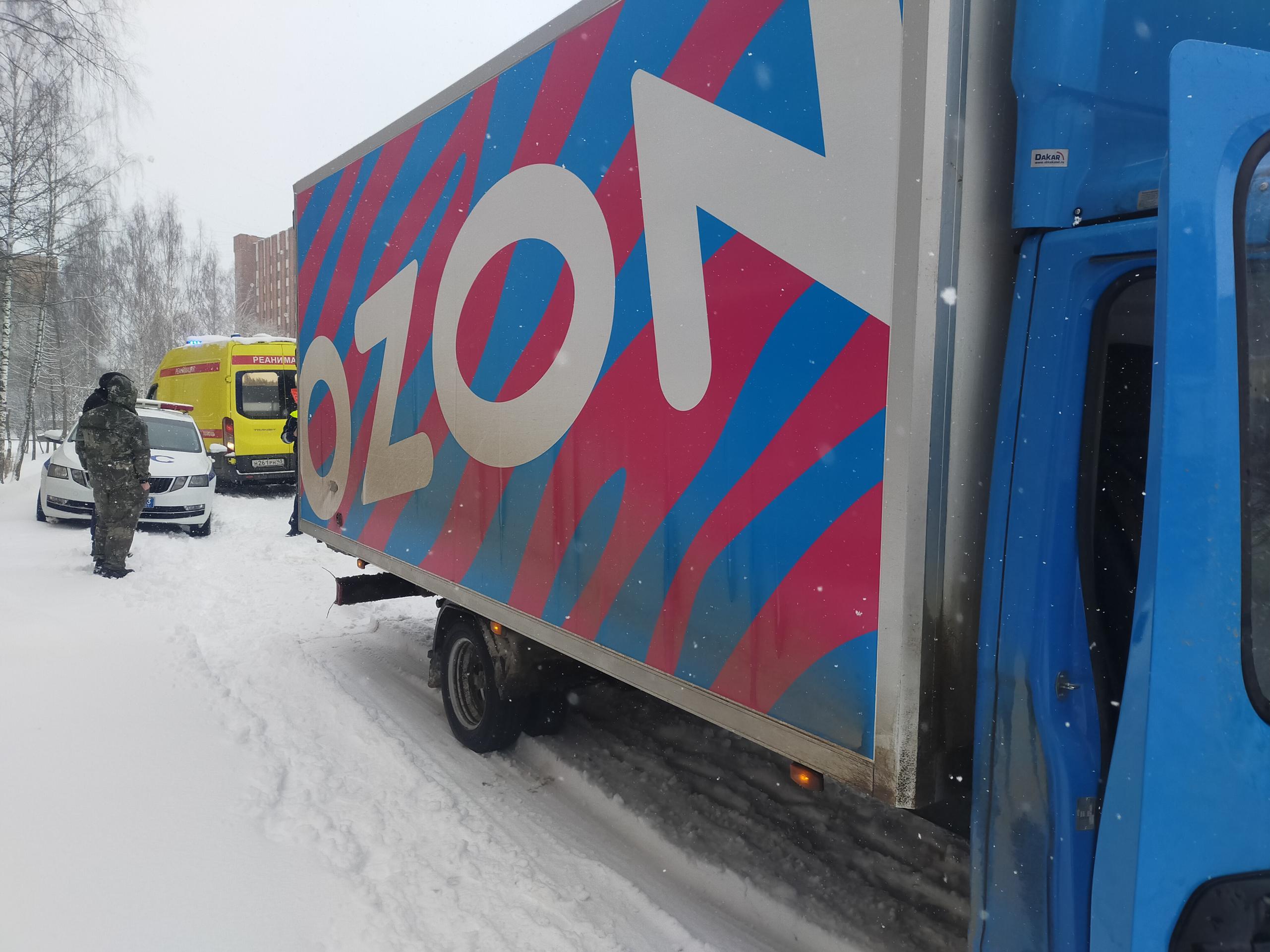 Кирово-Чепецкая Госавтоинспекция напоминает всем участникам дорожного движения быть внимательным на дорогах.