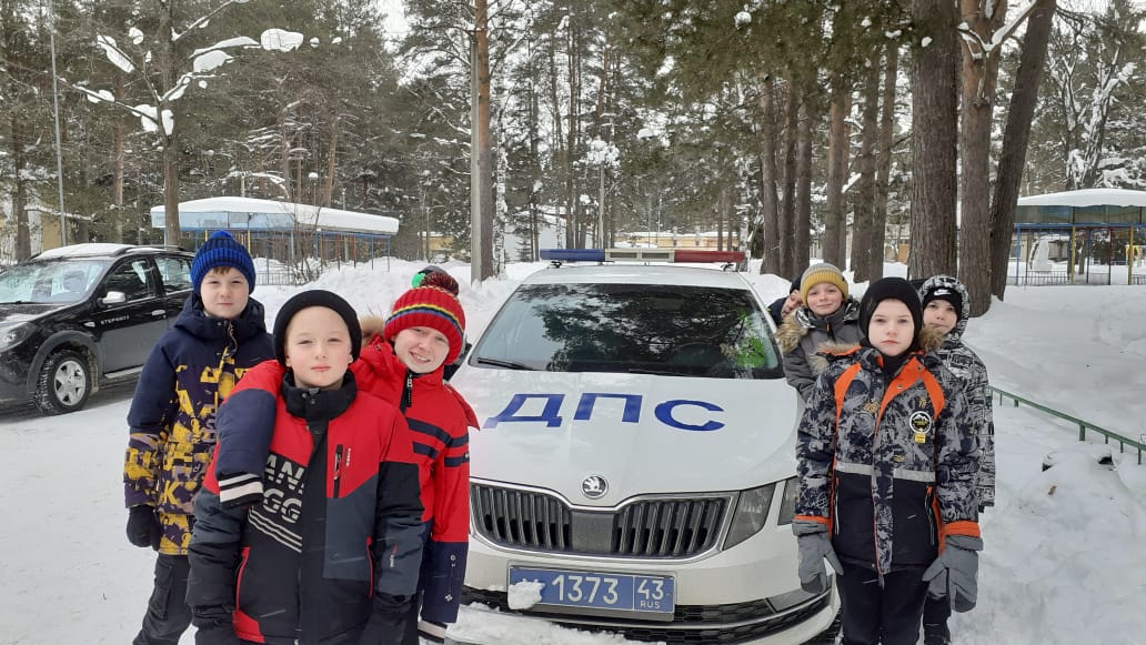 Кирово-Чепецкие автоинспекторы провели  мероприятия по патриотическому воспитанию.