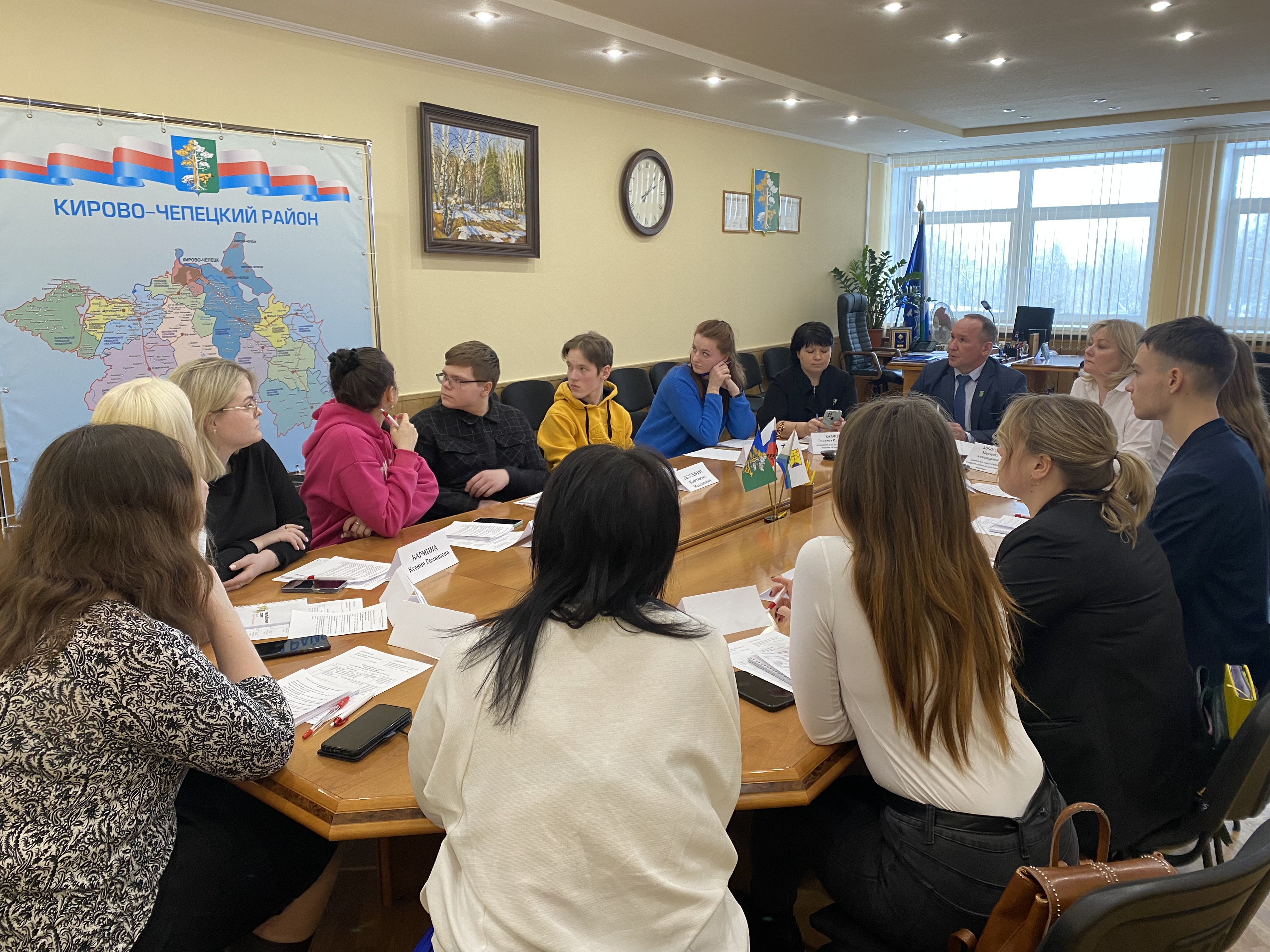 Прошло первое заседание Молодежного совета при главе Кирово-Чепецкого района.